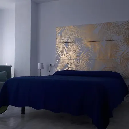 In Costa Del Sol With Large Terrace For 9 People Apartment *